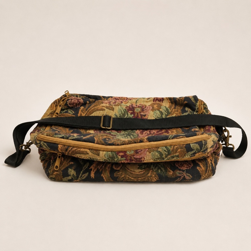 Showline Chicago Floral Tapestry Travel Bag Hanging Toiletry Organizer Made USA